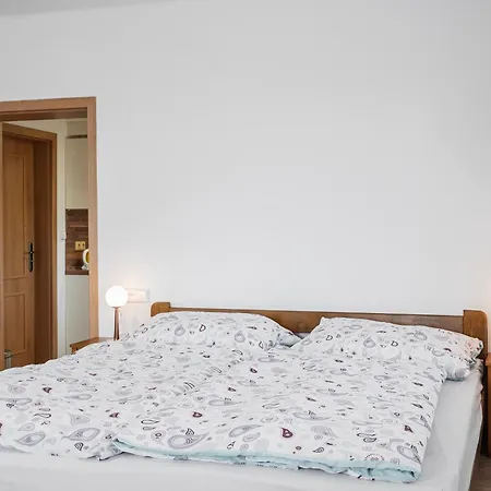 U Novotnych Apartment Jiretin pod Jedlovou
